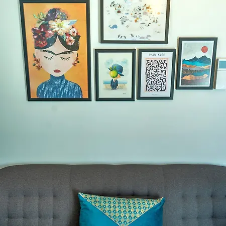 Modern, Cosy, Fully Equipped 2bedroom Flat Pmic1-3 *